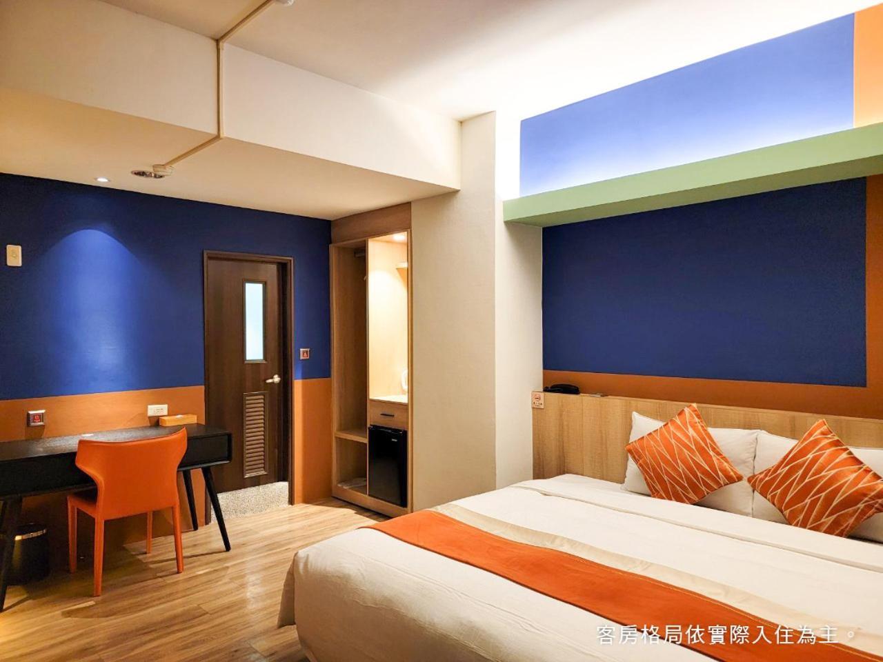 Talmud Hotel Gongyuan Taichung Exteriör bild